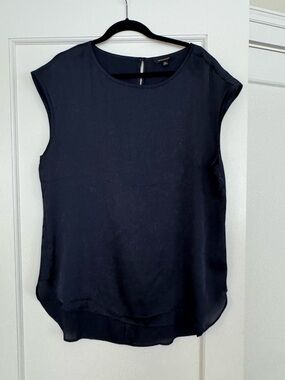 Banana Republic Solid Hi-Lo Sleeveless Shell XL Dark Navy Blue